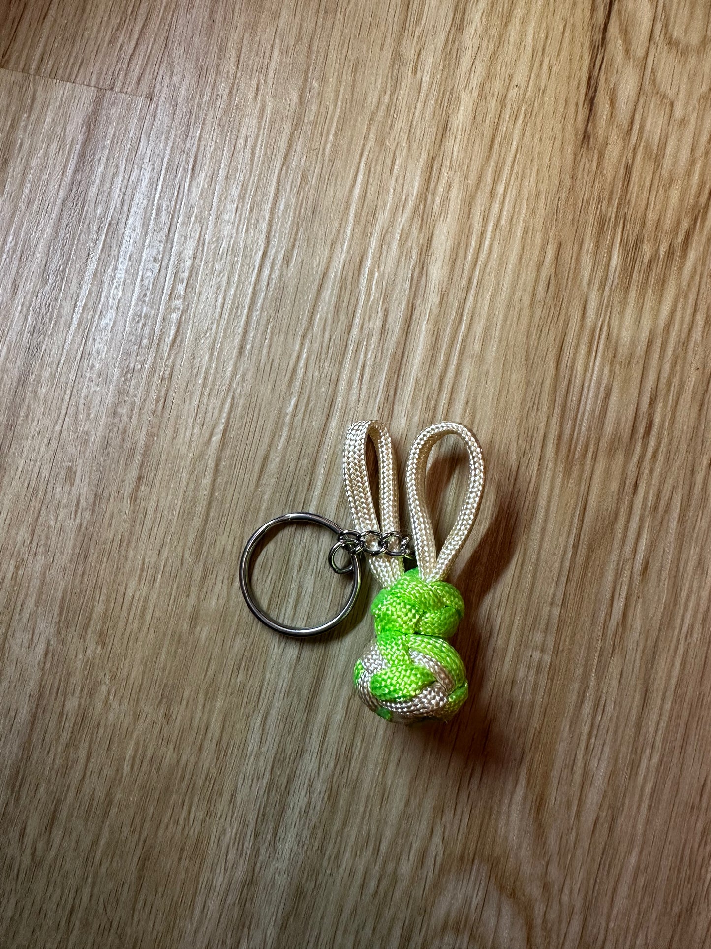 Schlüsselanhänger Hase